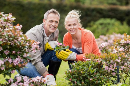 Extensive range of gardening tools at Gardeners Coombe